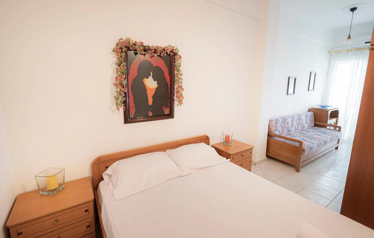 Floral Apartment By Rentalspro- Nea Flogita Halkidiki 0*,  Yunanistan